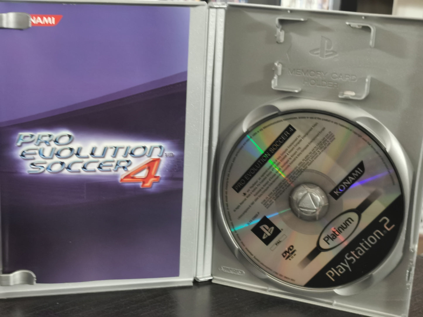 Pro Evolution Soccer 4 (PS2) - Platinum