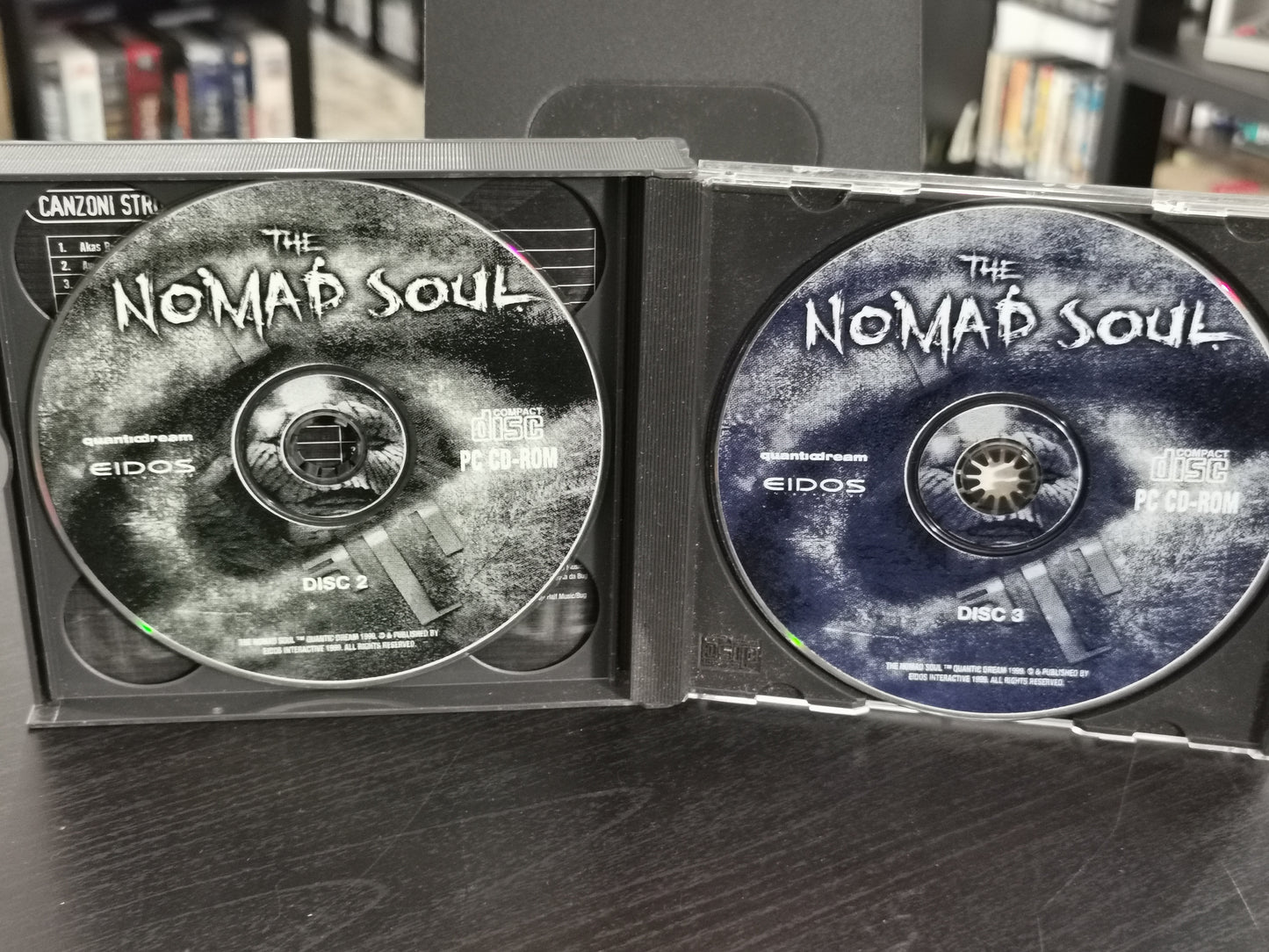 The Nomad Soul (PC) - Item & Manual