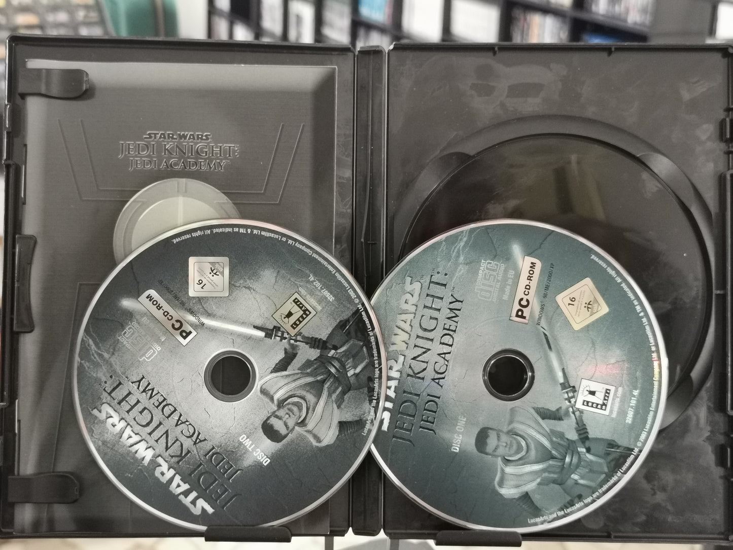 Star Wars: Jedi Knight – Jedi Academy (PC)