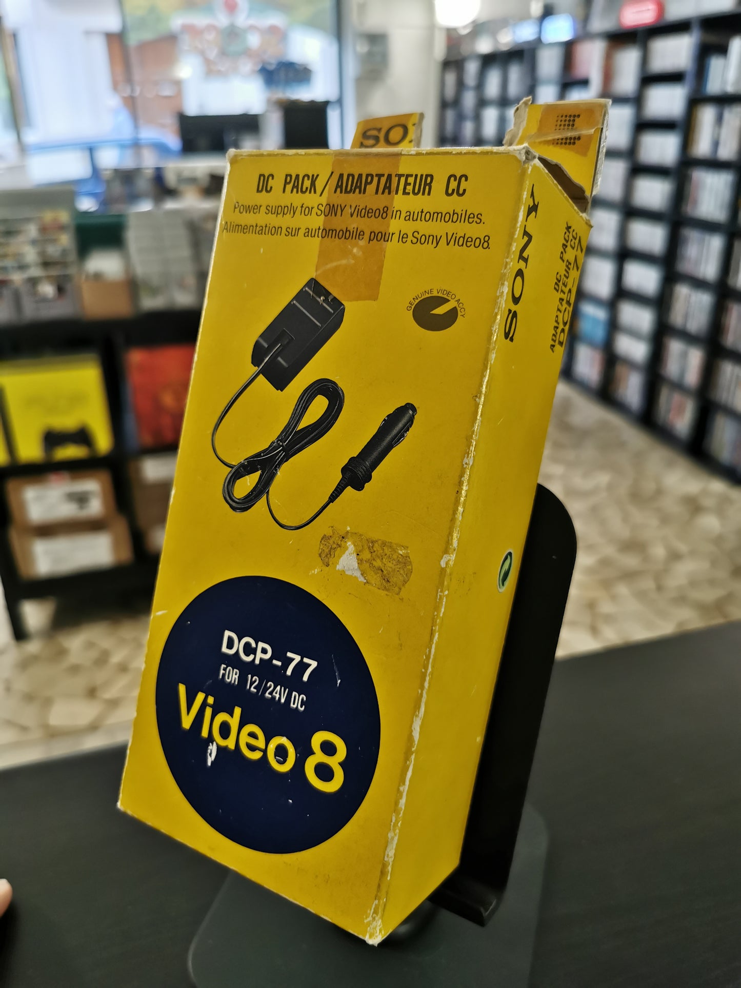 Sony DCP-77 Video8 DC Pack (Alimentatore Auto)