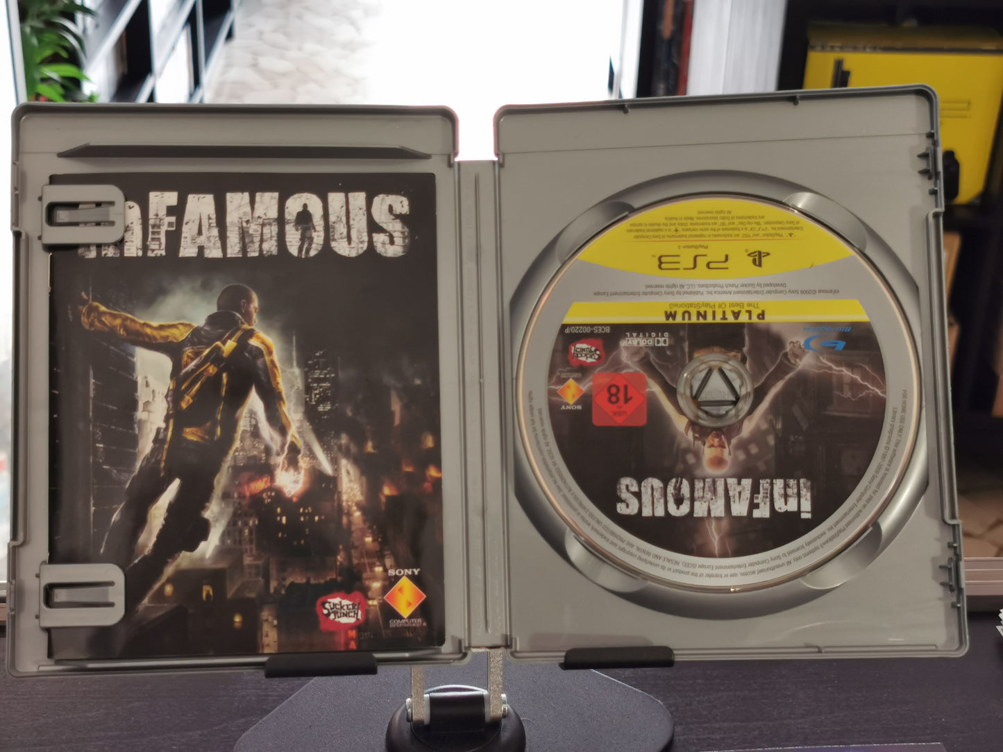 inFAMOUS (PS3) - Platinum