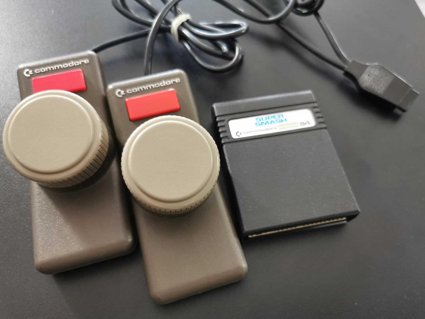 Super Smash con 2 Paddle (Commodore 64)