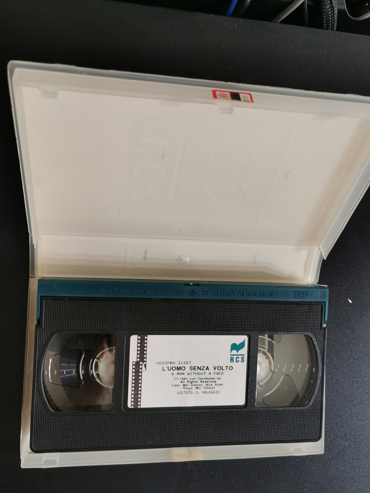 L'Uomo Senza Volto (VHS)