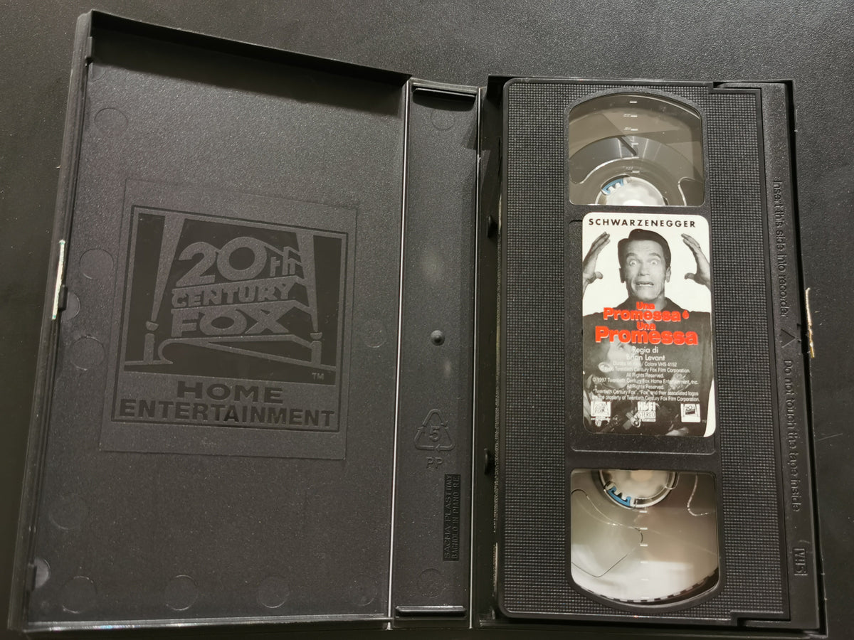 Una Promessa è una Promessa (VHS)