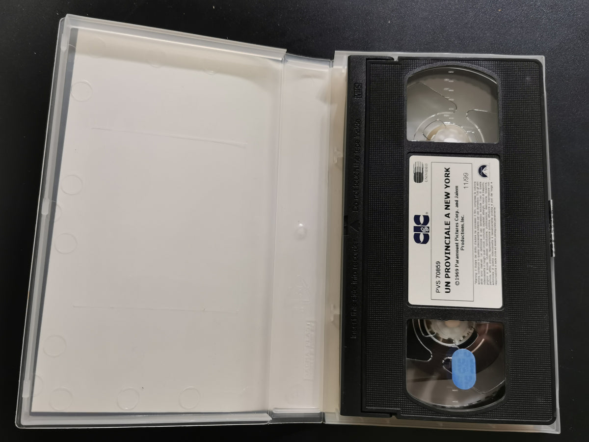 Un provinciale a New York (VHS)