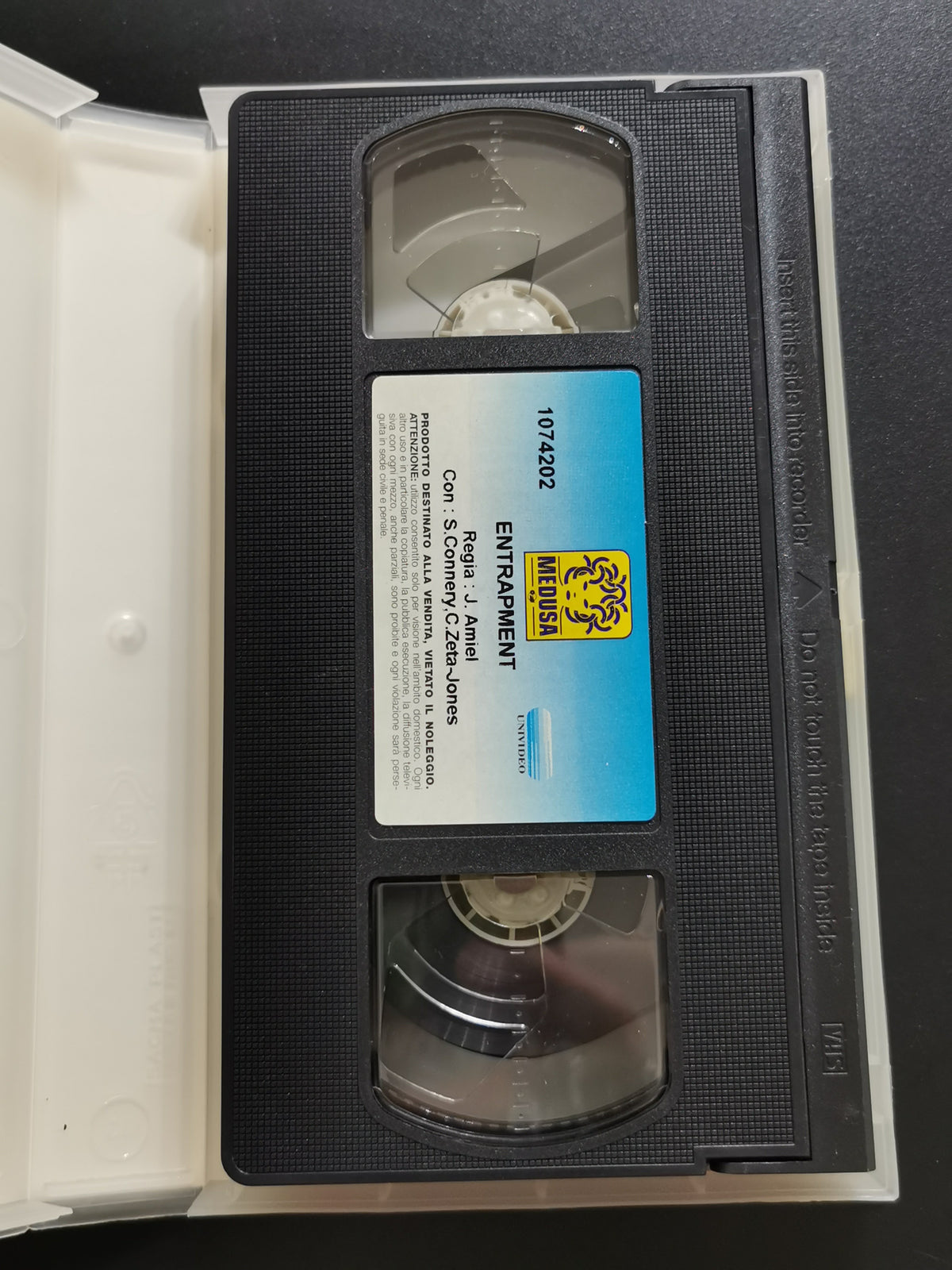 Entrapment (VHS)