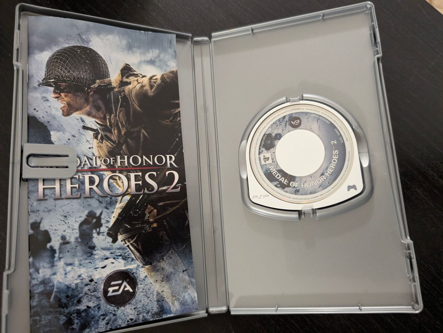 Medal Of Honor: Heroes 2 (PSP) - Platinum