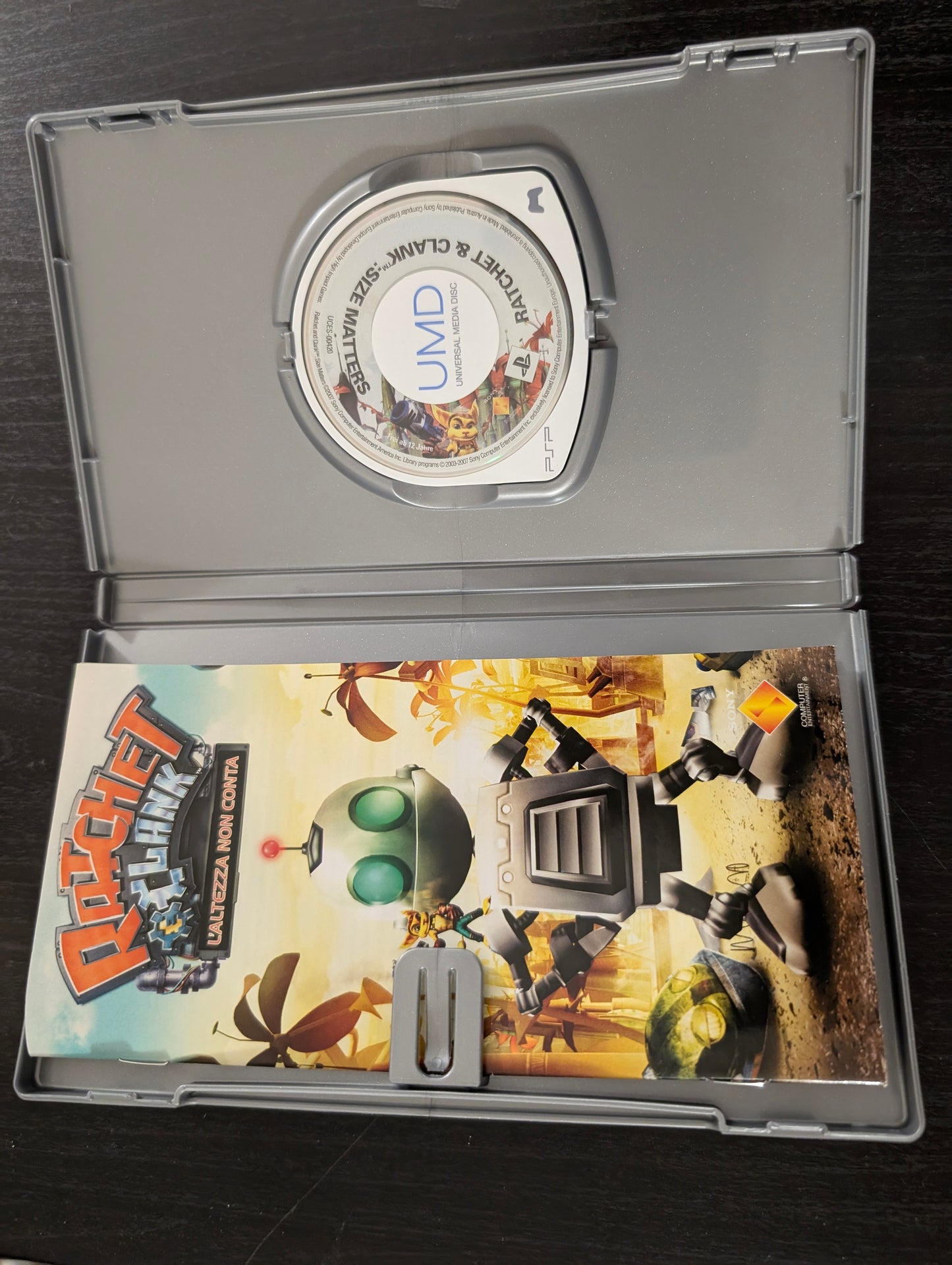 Ratchet & Clank: L'Altezza Non Conta (PSP) - Platinum