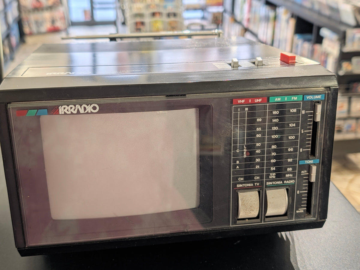 Irradio Scirocco PC-5 – TV Color 5,5" con Radio AM/FM