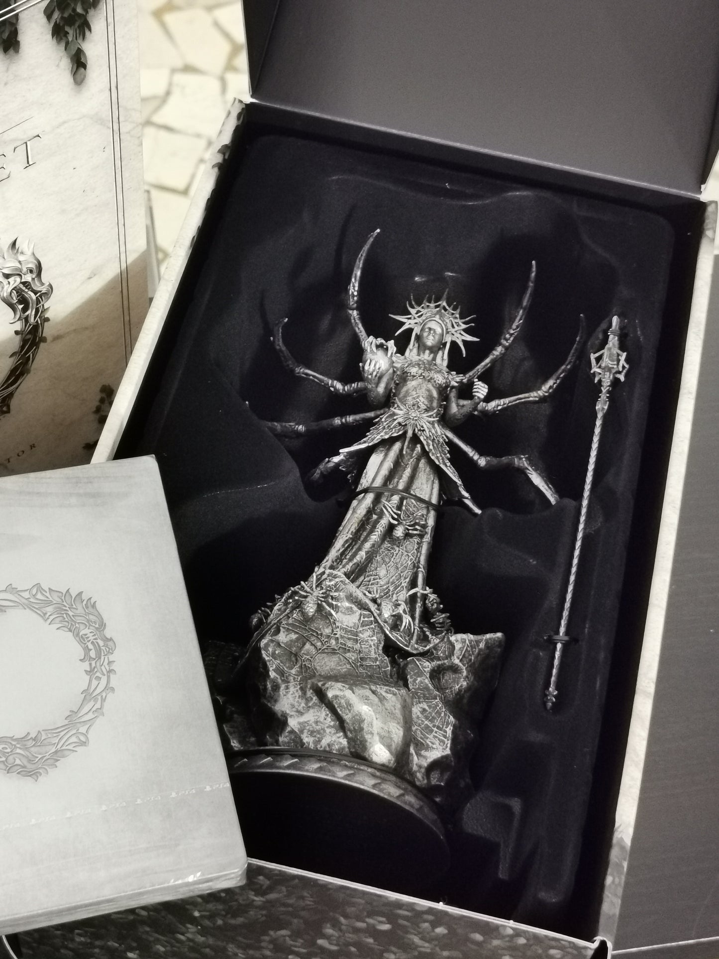 The Elder Scrolls Online: Summerset - Edition Collector (PS4) *Nuovo