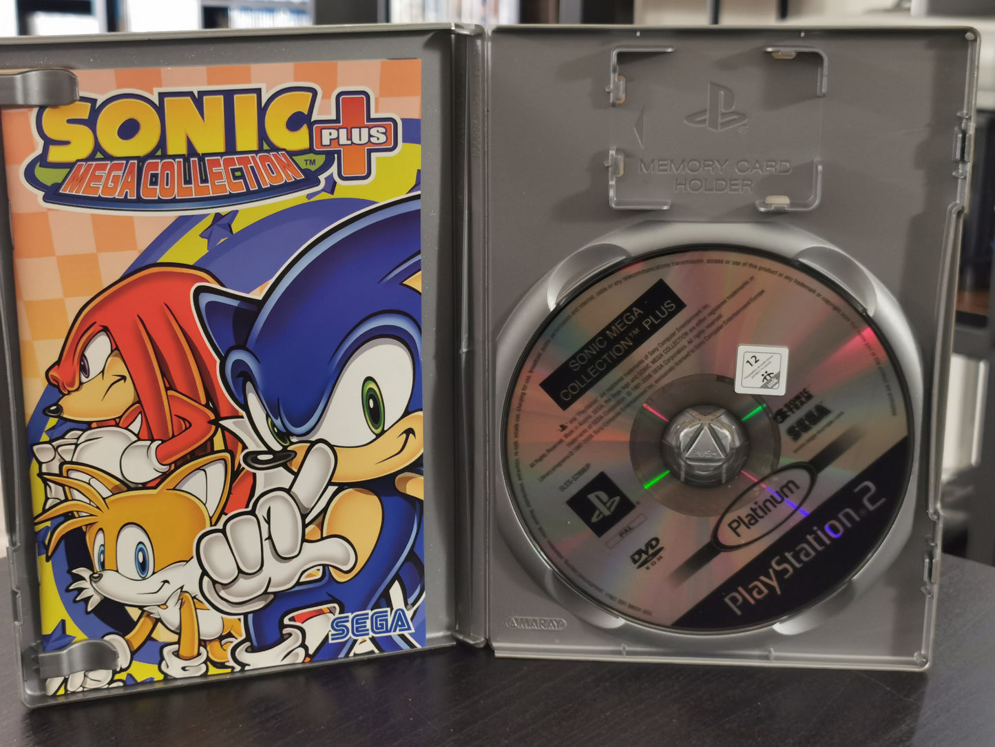 Sonic Mega Collection Plus (PS2) - Platinum