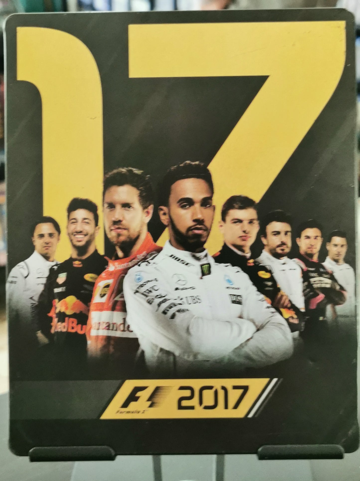 F1 2017 – Steelbook Edition (PS4)