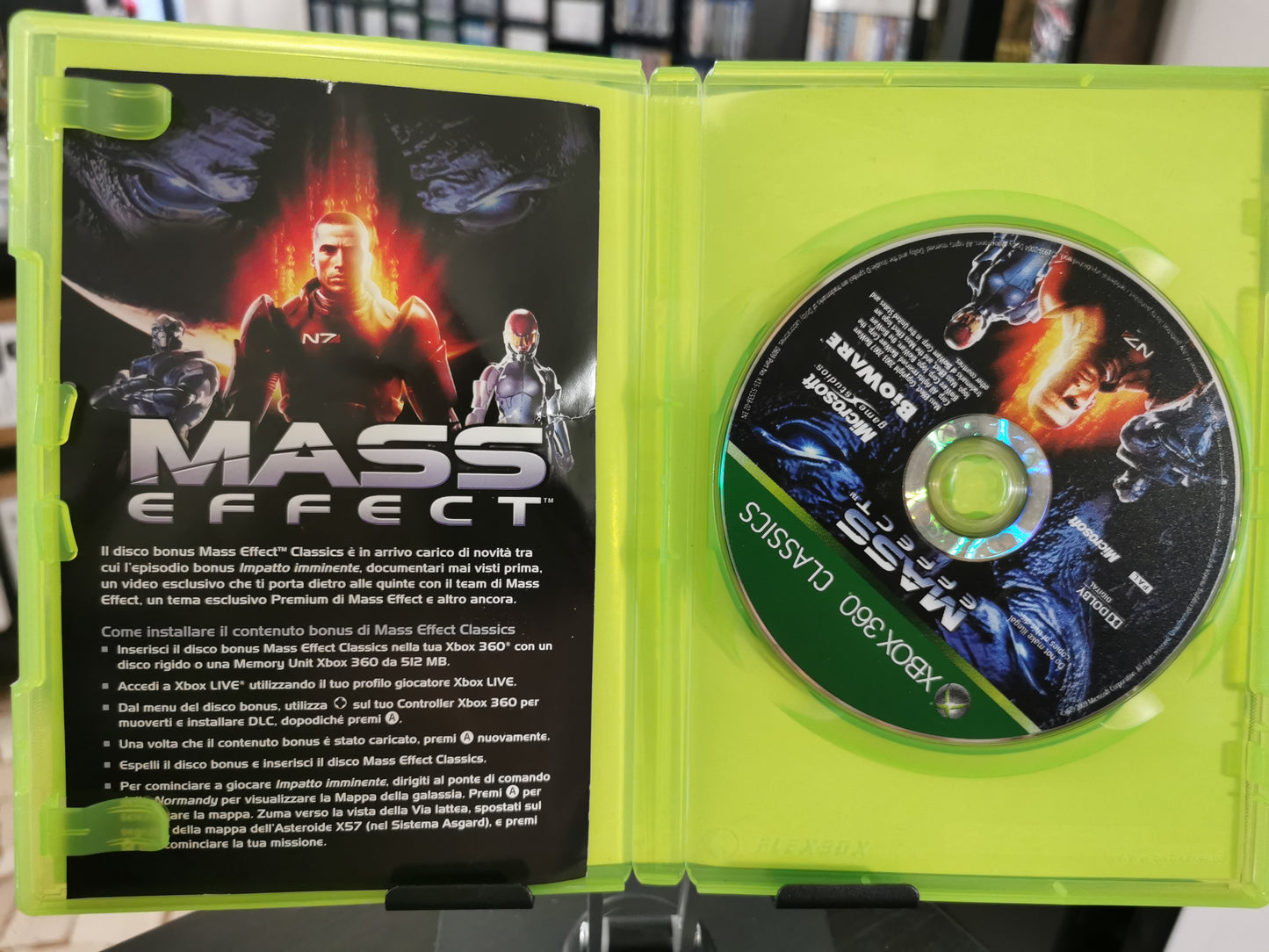 Mass Effect (Xbox 360) - Classics