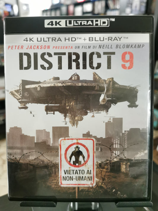 District 9 (BR ULTRA HD)