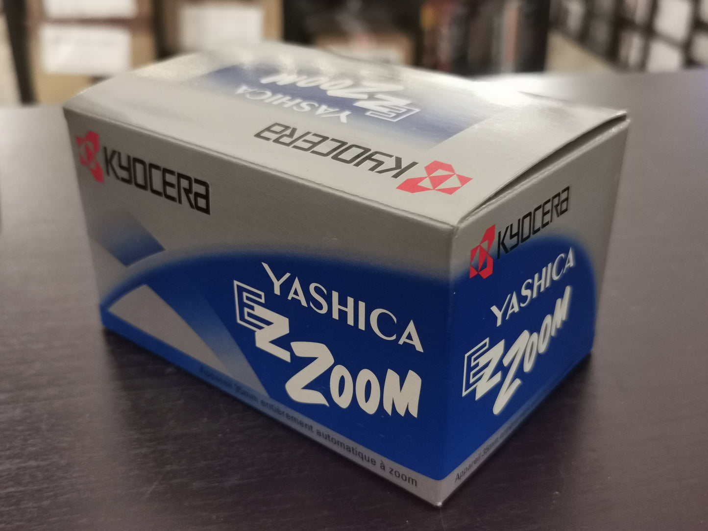 Kyocera / Yashica EZ Zoom – 35mm Compatta Automatica *Nuova