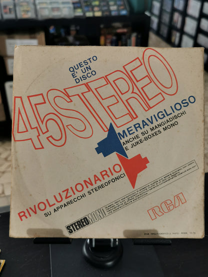 Nicola Di Bari – Una Ragazzina Come Te / Zapponeta (Vinile 45 Giri)