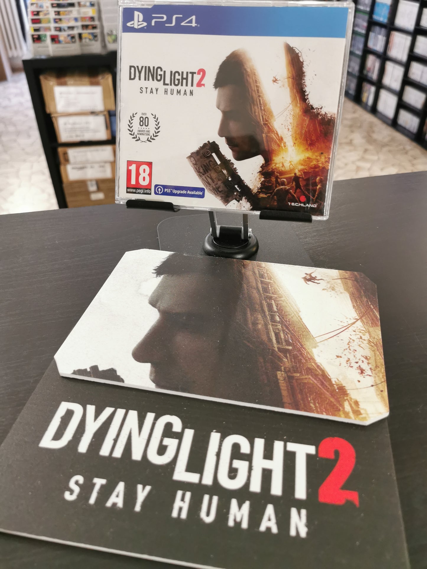 Dying Light 2: Stay Human (PS4) – Promo Disc + PVC Promozionali