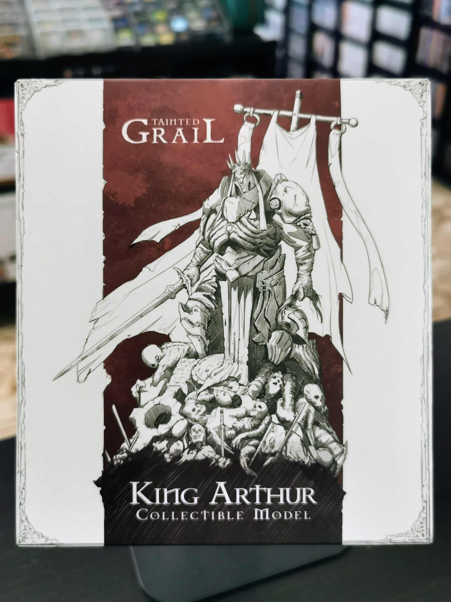 Tainted Grail – King Arthur Collectible Model