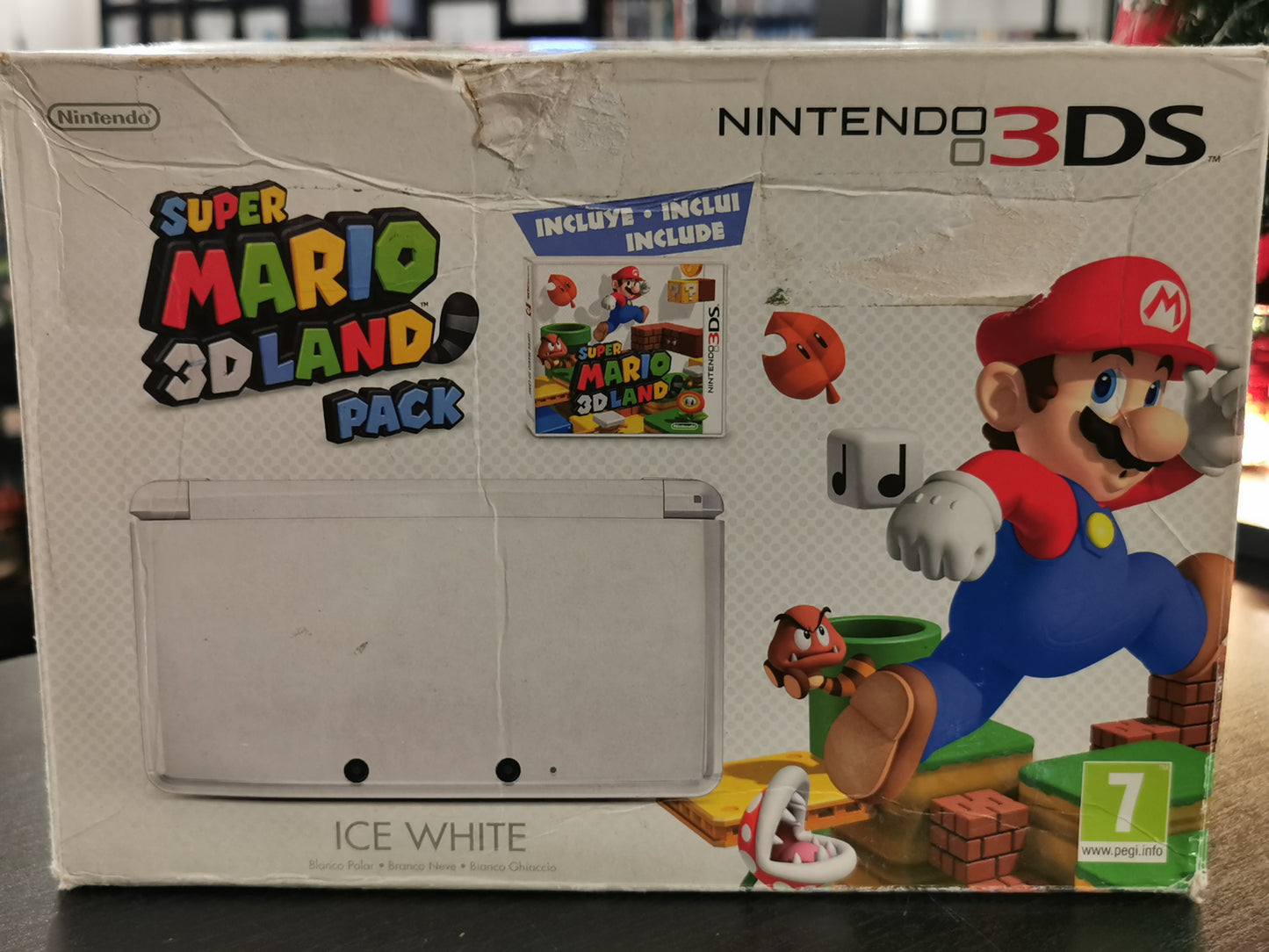 Nintendo 3DS Ice White – Super Mario 3D Land Pack (Console)