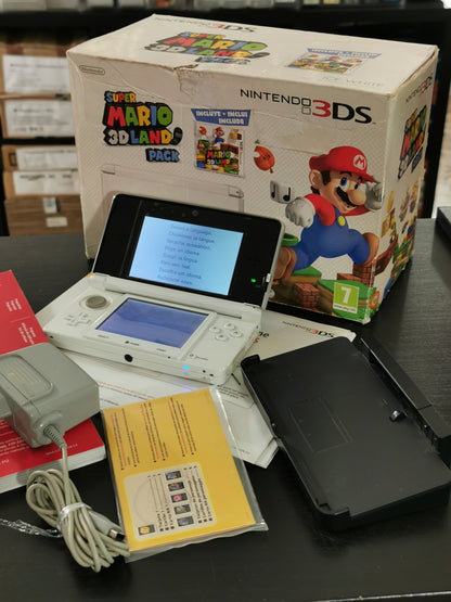 Nintendo 3DS Ice White – Super Mario 3D Land Pack (Console)
