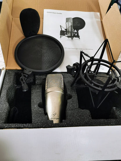 Behringer TM1 – Complete Recording Package con Microfono a Condensatore (Accessori)