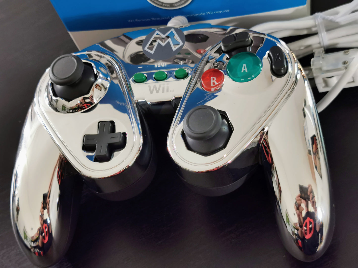 Wired Fight Pad Metal Mario per Nintendo Wii / Wii U (Accessori) *Nuovo