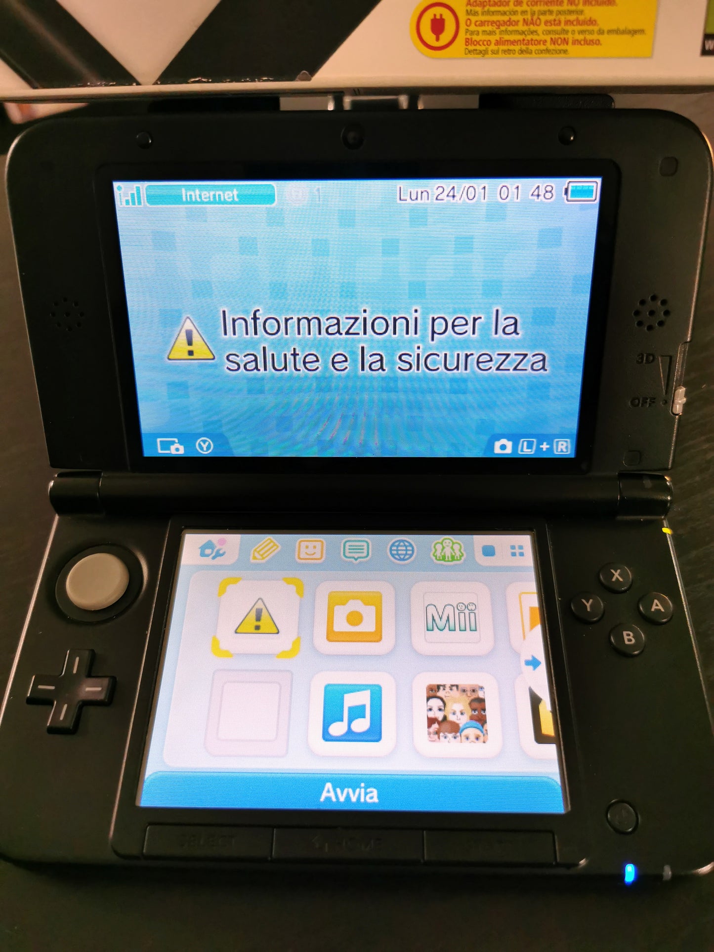 Nintendo 3DS XL Red+Black (Console)