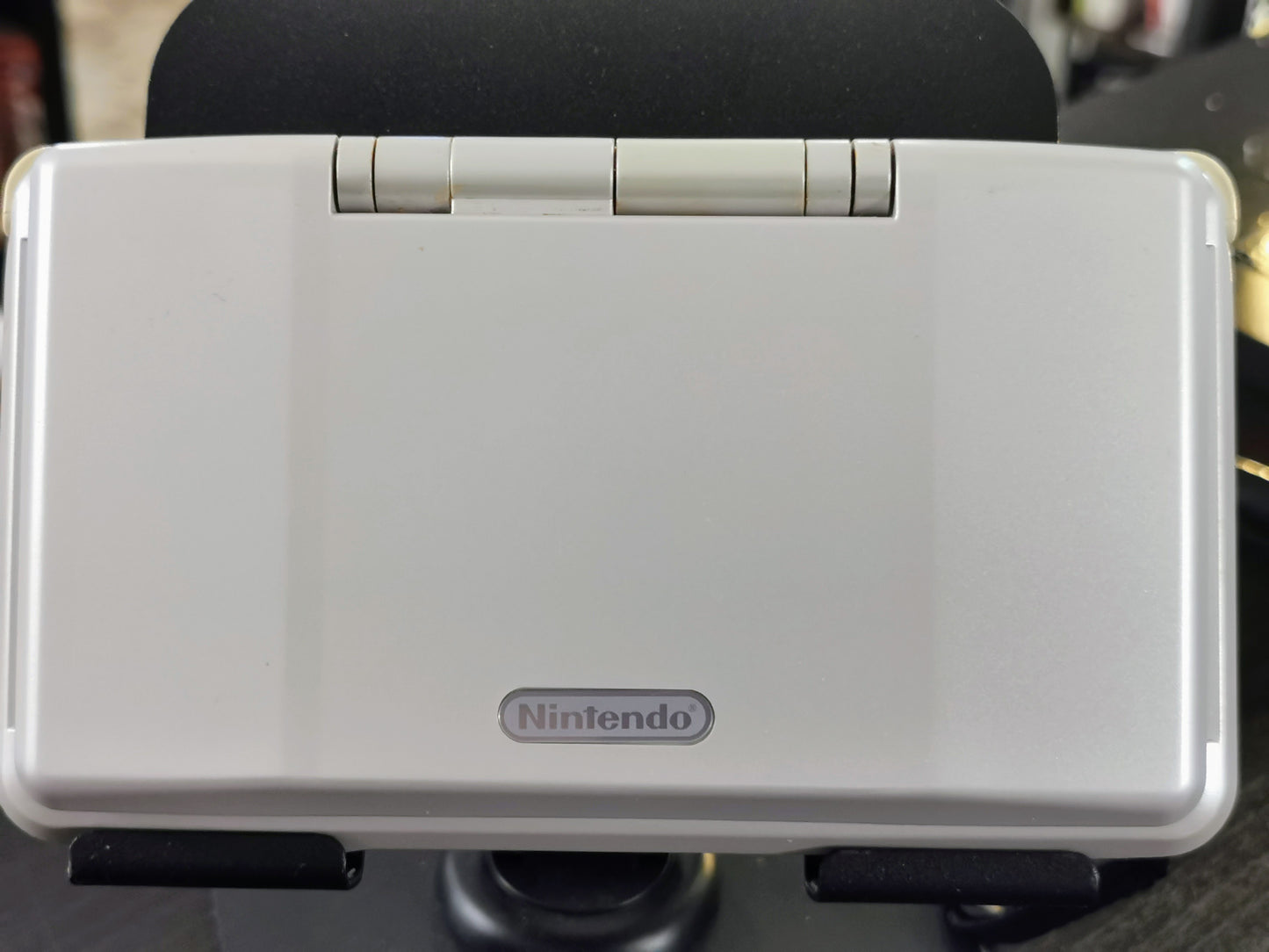 Nintendo DS Pokémon Center Edition (Mew) (Console)