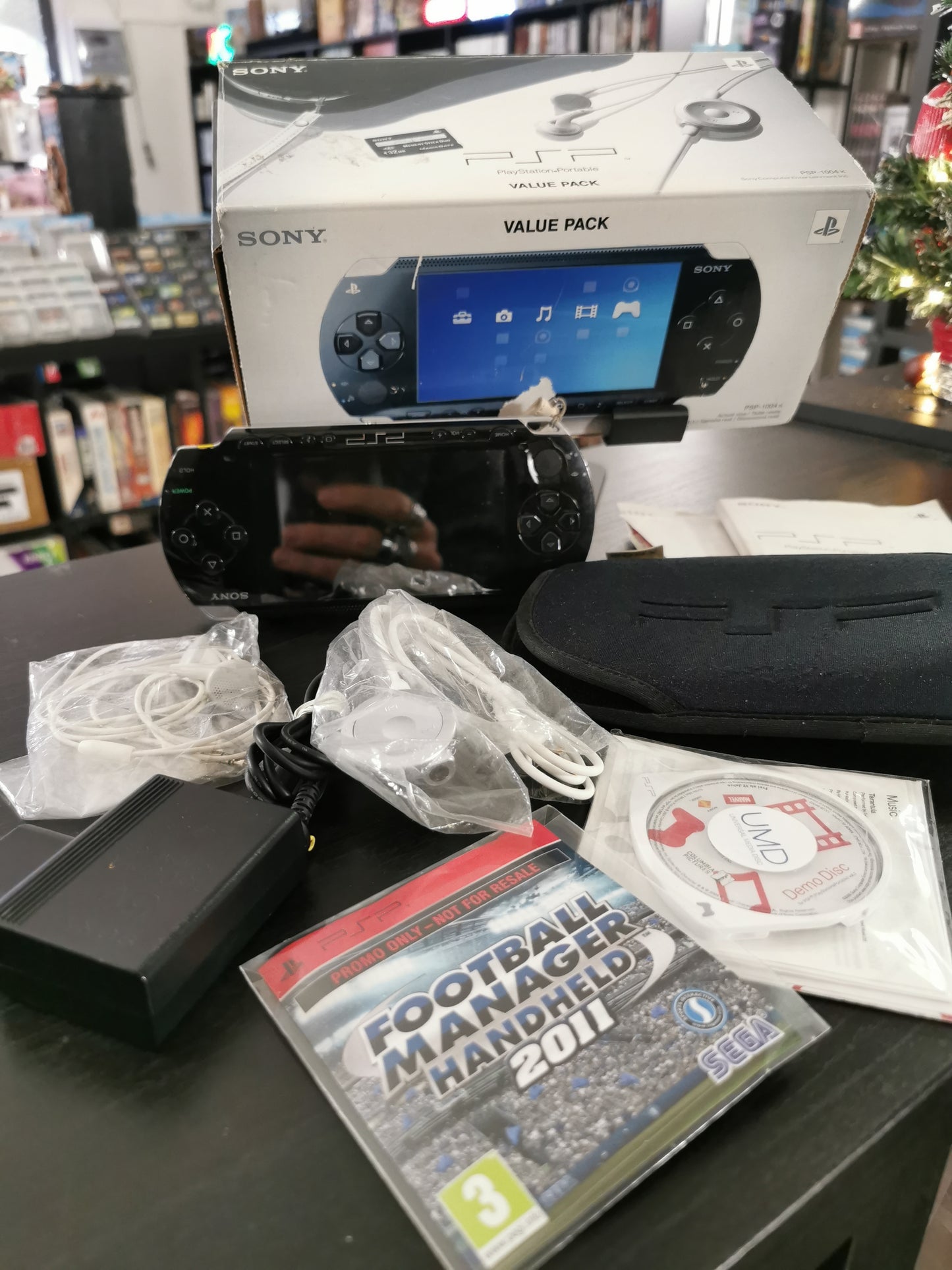 PlayStation Portable (PSP) Value Pack – PSP-1004 (Console)