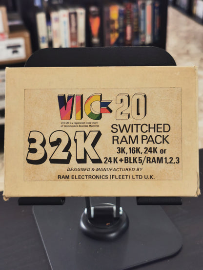 VIC-20 32K Switched RAM Pack (Accessori)