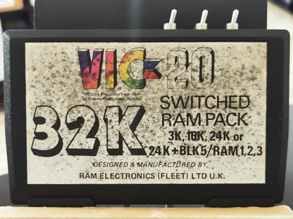 VIC-20 32K Switched RAM Pack (Accessori)