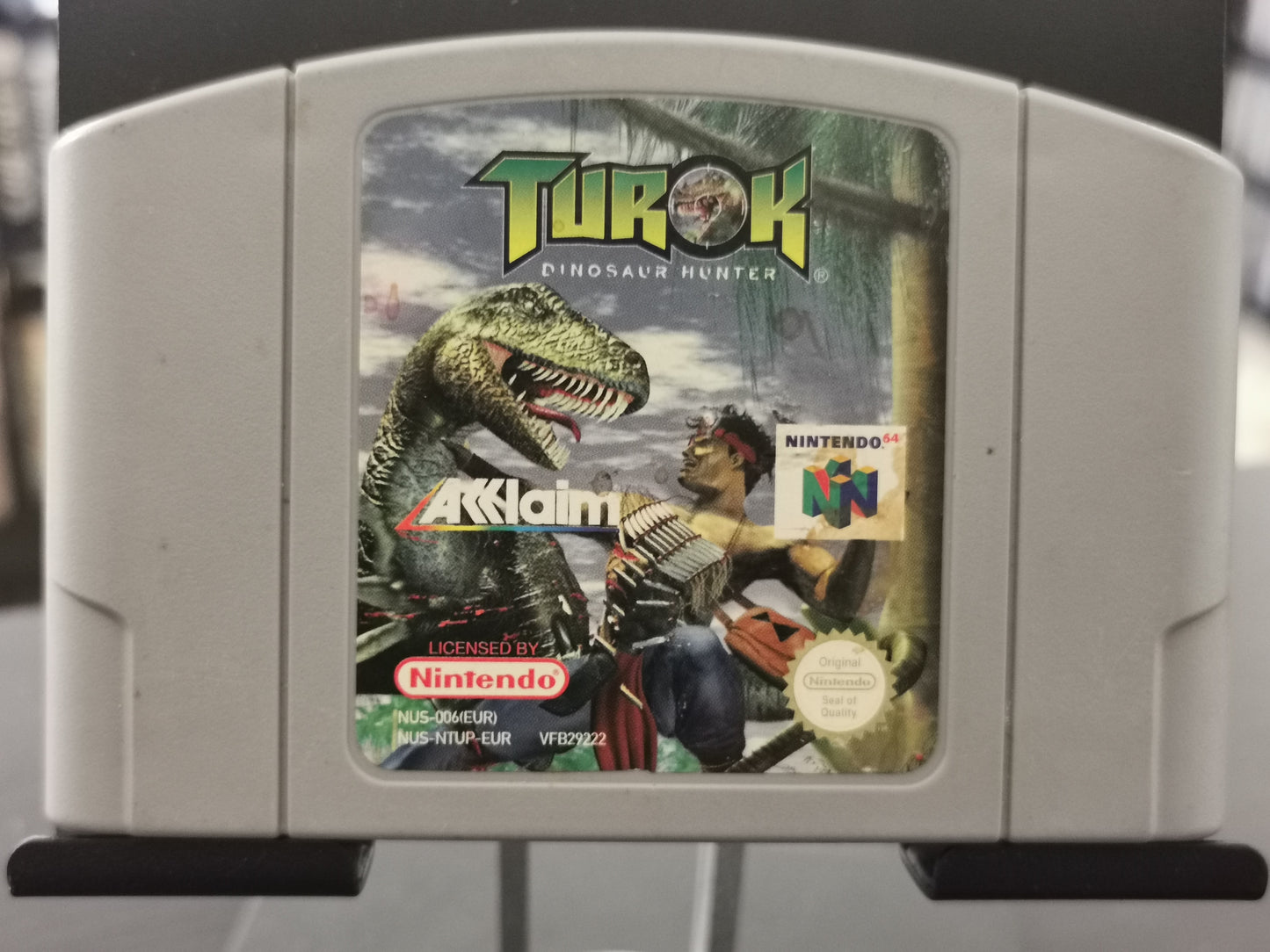 Turok: Dinosaur Hunter (N64)