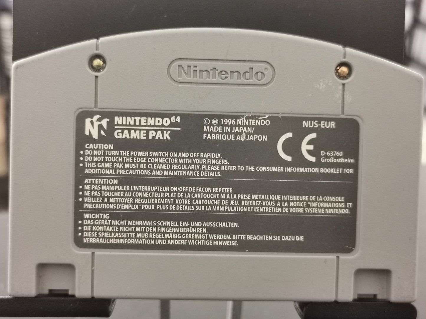 Turok: Dinosaur Hunter (N64)