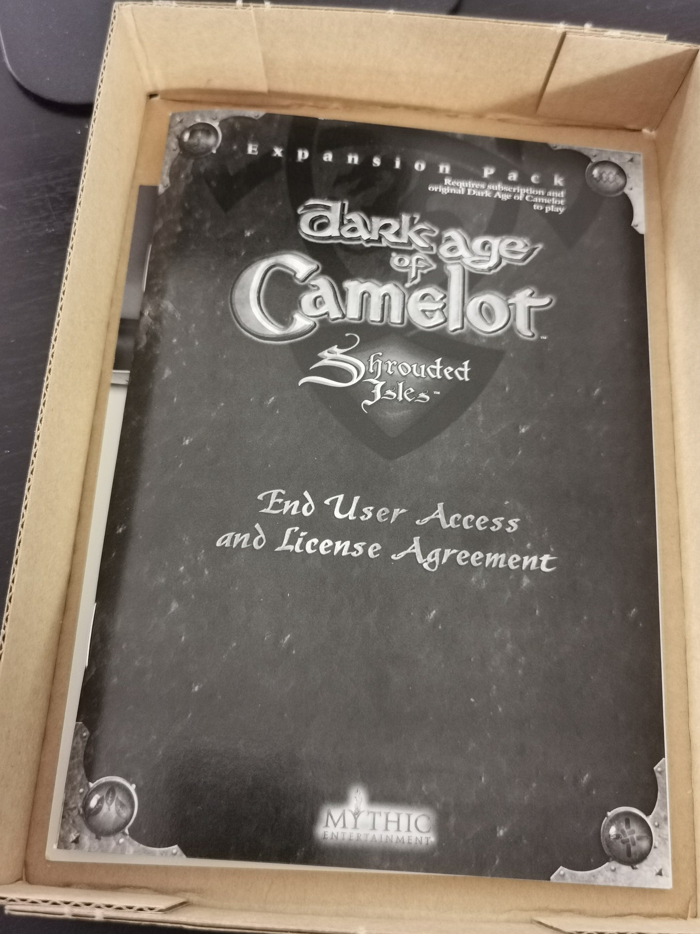 Dark Age of Camelot: Shrouded Isles (PC) – Expansion Pack Big Box