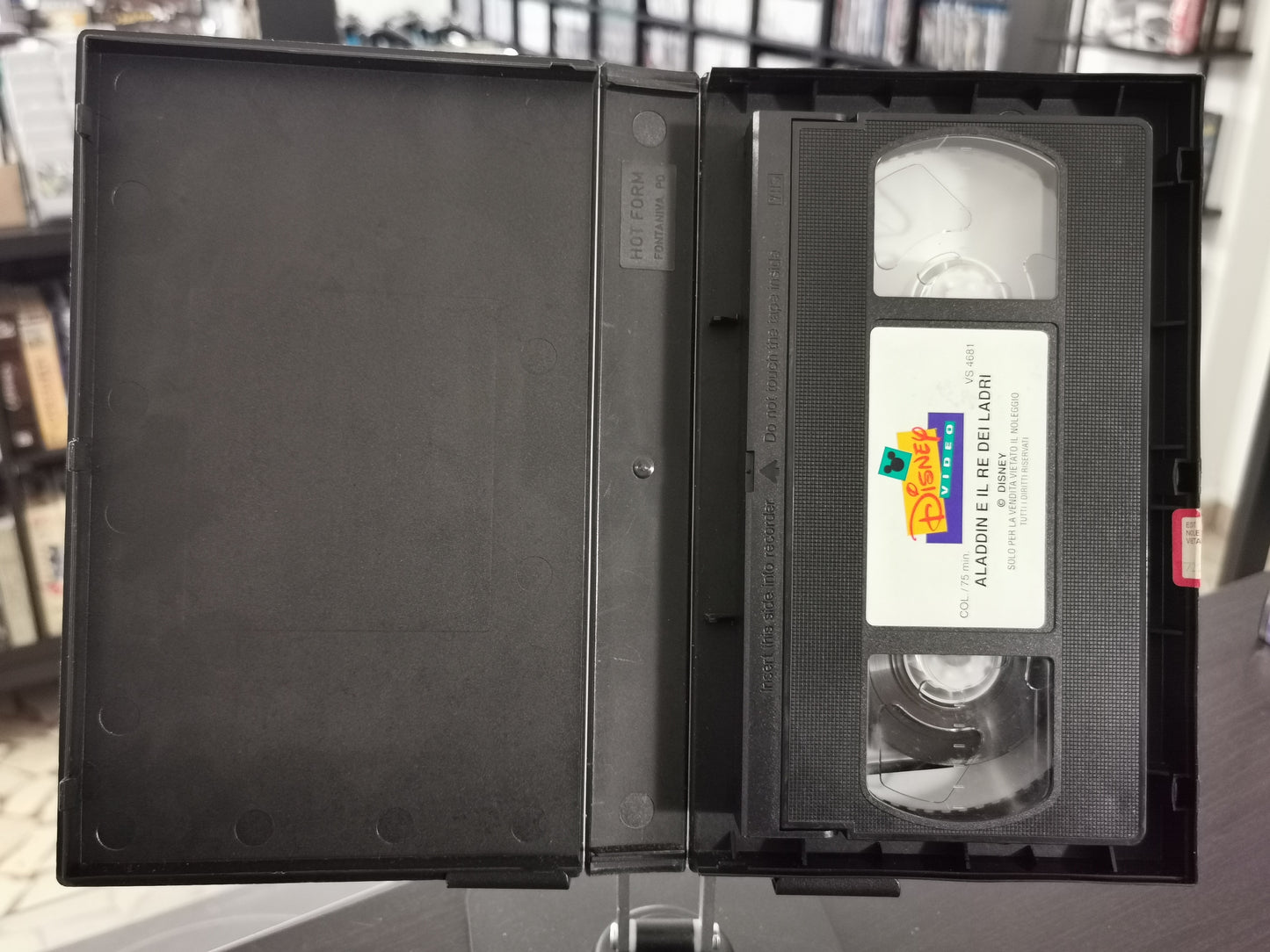 Aladdin e il Re dei Ladri (VHS)