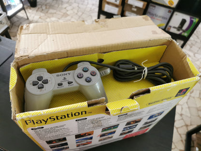 PlayStation (PS1) con scatola SCPH-5502