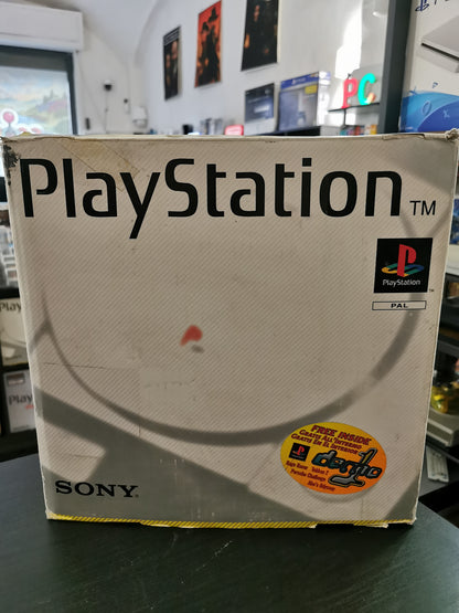 PlayStation (PS1) con scatola SCPH-5502