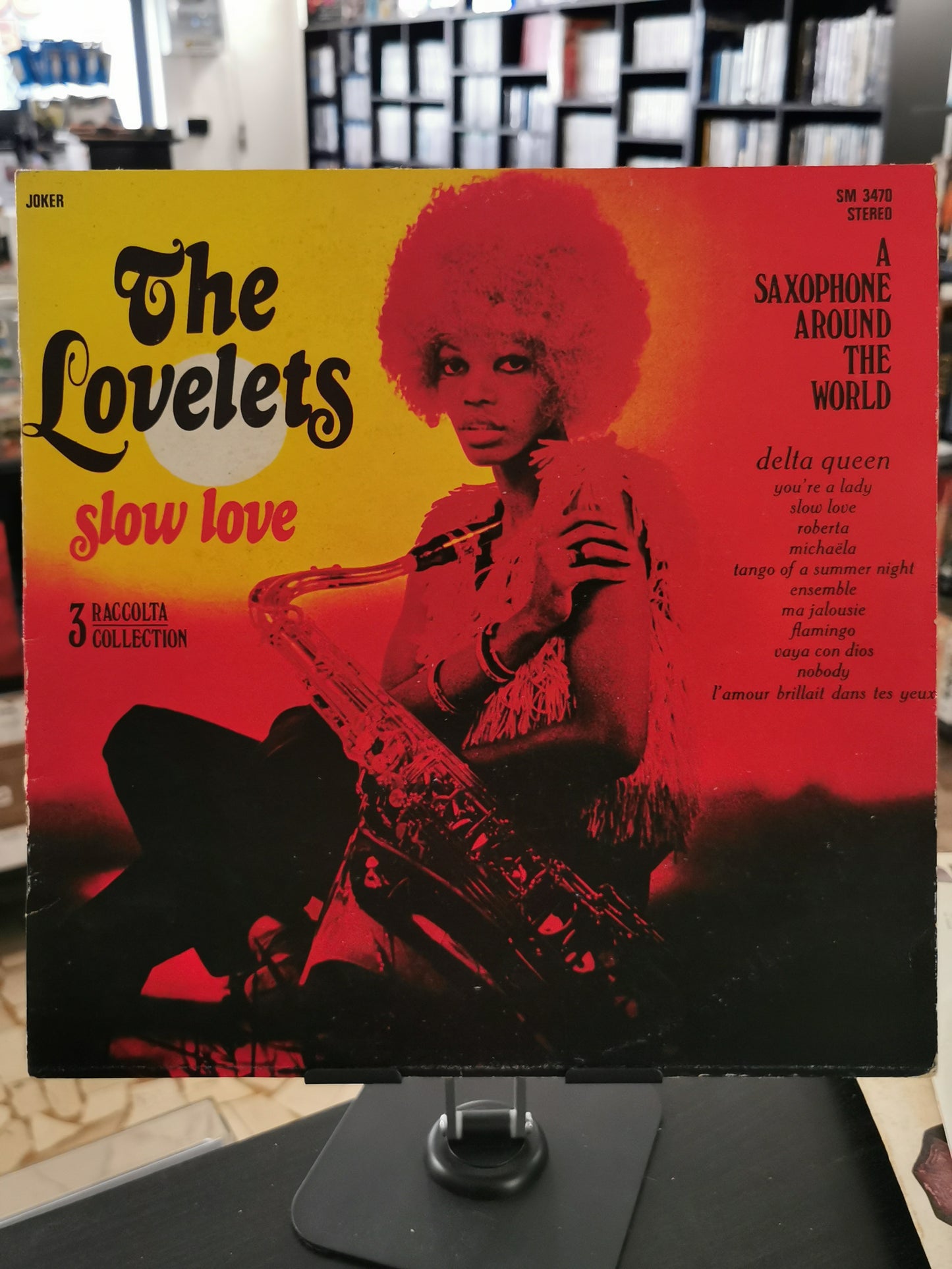 The Lovelets – A Saxophone Around The World (LP)