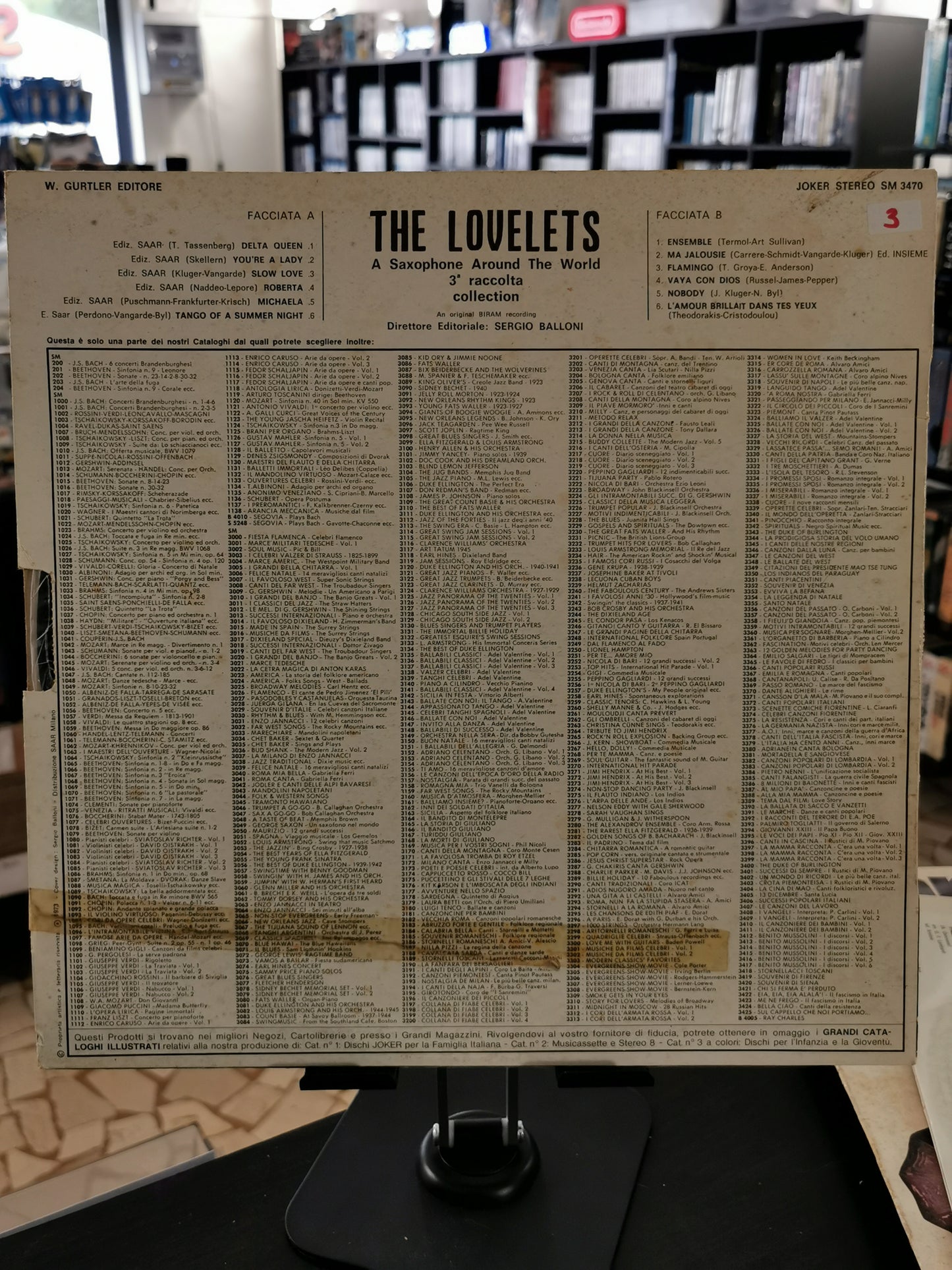 The Lovelets – A Saxophone Around The World (LP)