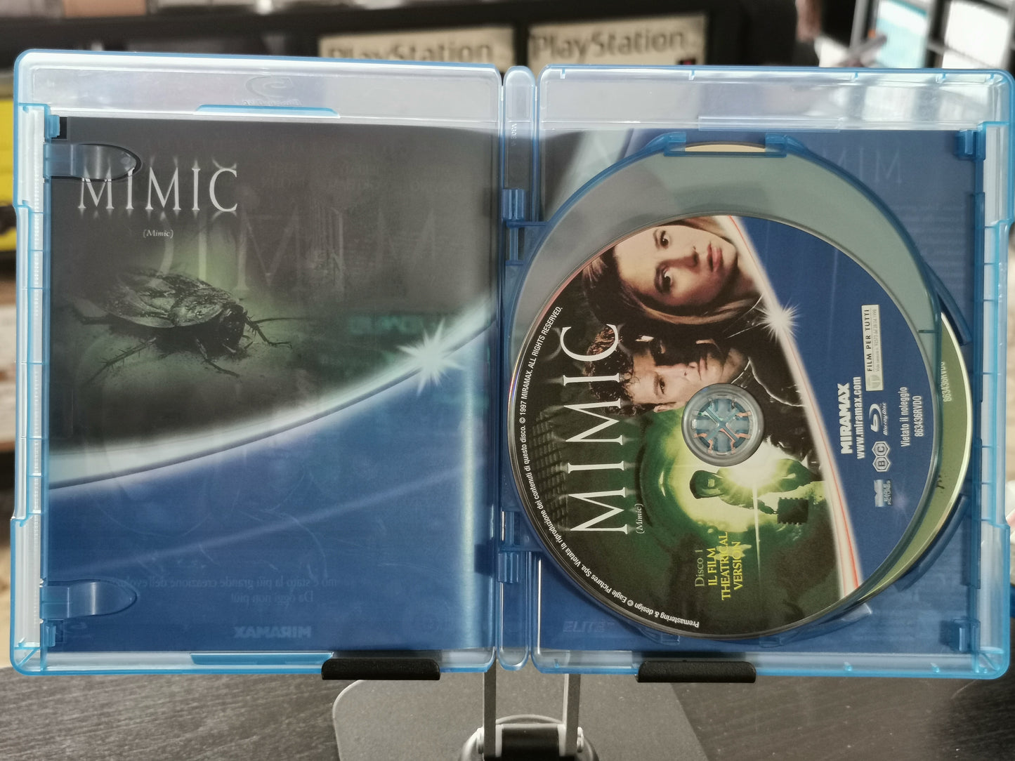 Mimic (Blu-ray) – Collector’s Edition