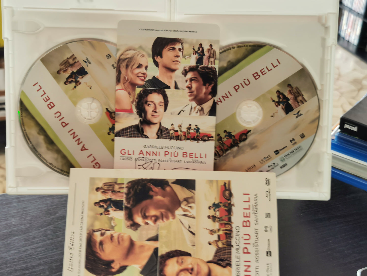 Gli Anni Più Belli (Blu-ray) + (DVD) – Limited Edition