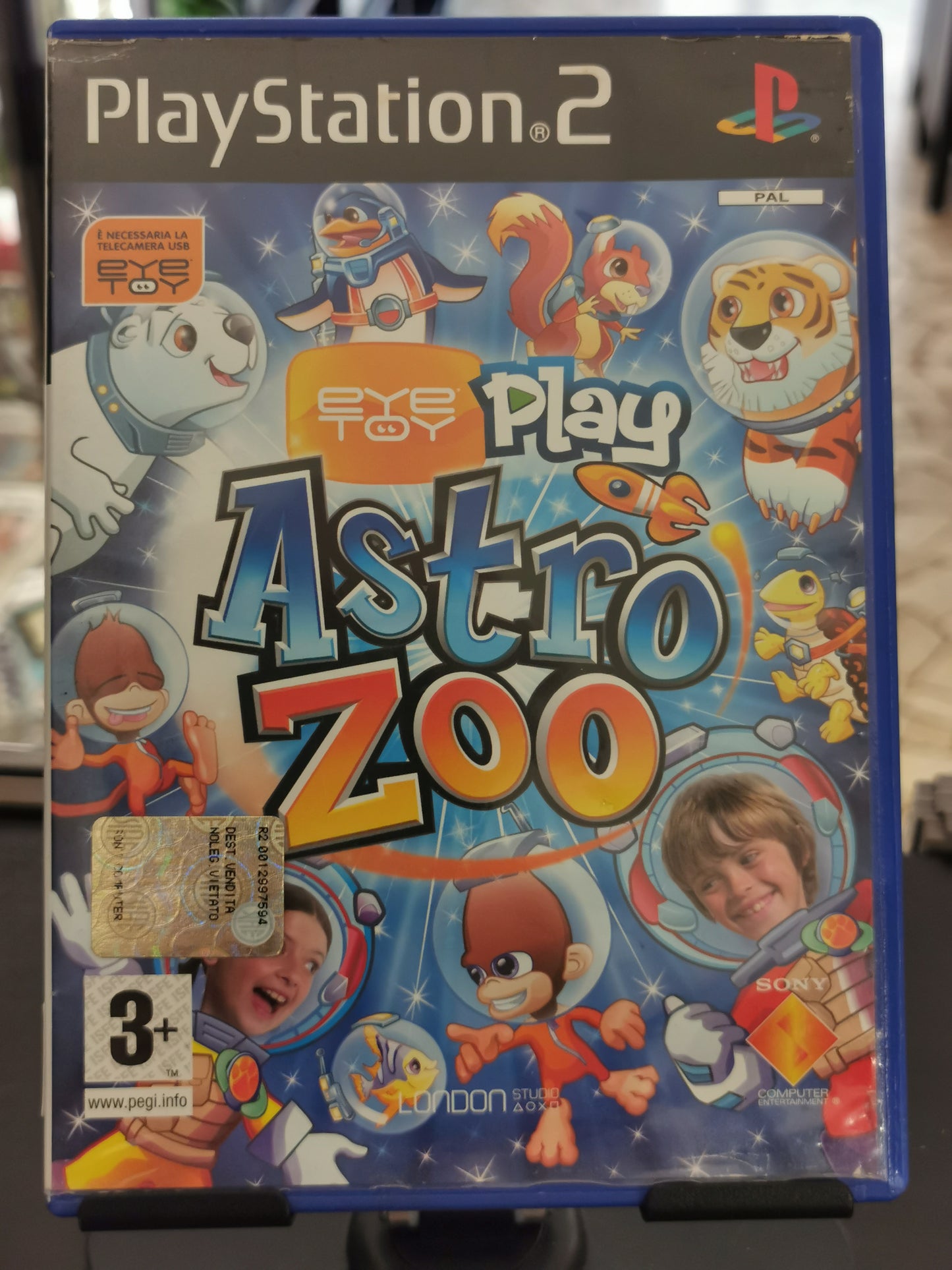 EyeToy Play: Astro Zoo (PS2)