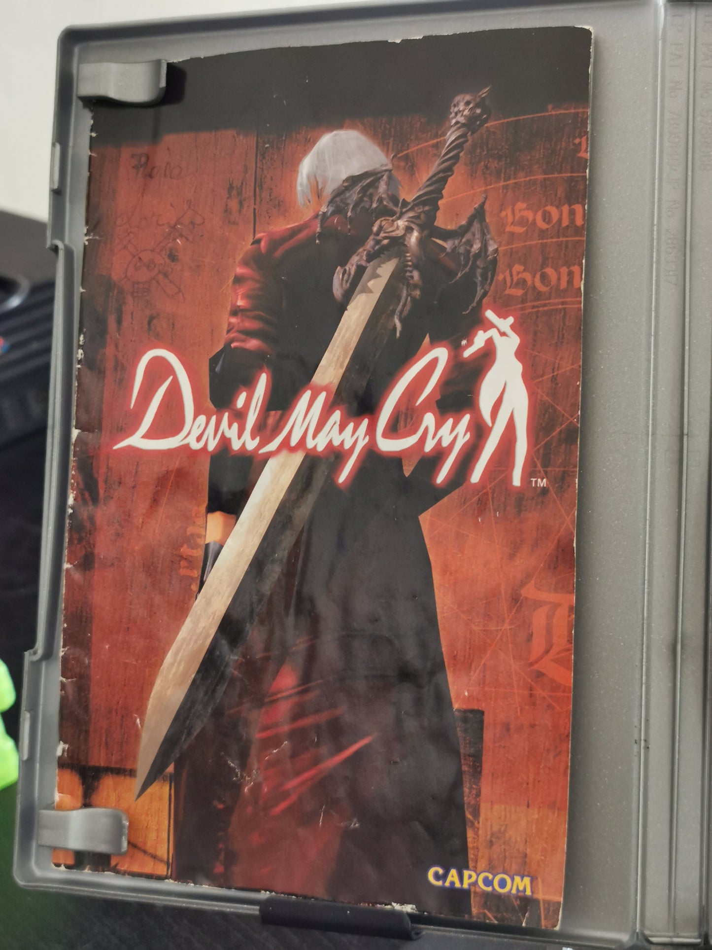 Devil May Cry (PS2) - Platinum