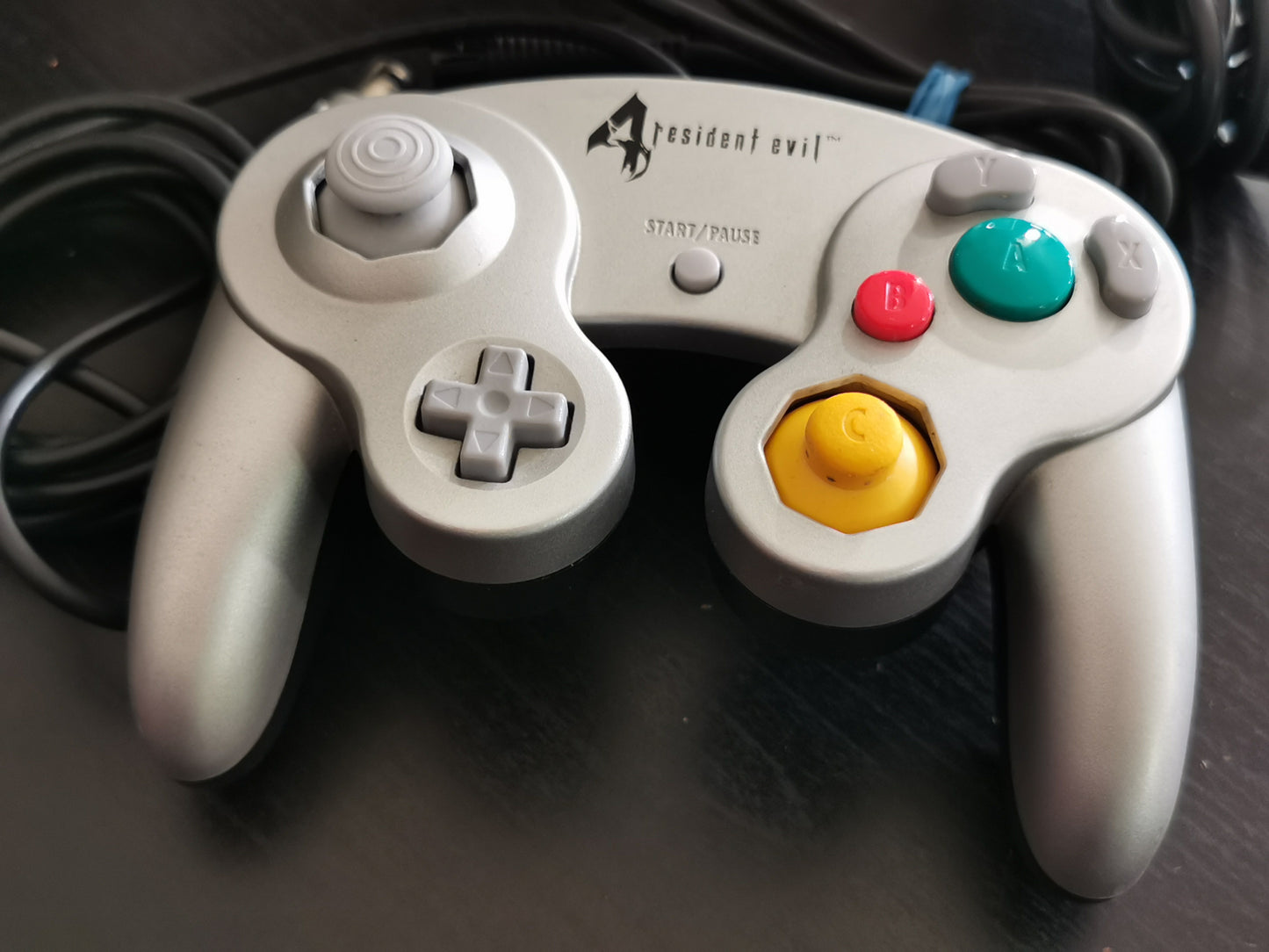 Nintendo GameCube Resident Evil Edition Silver (Game Cube)