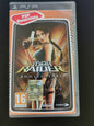 Lara Croft Tomb Raider: Anniversary (PSP) - Essentials