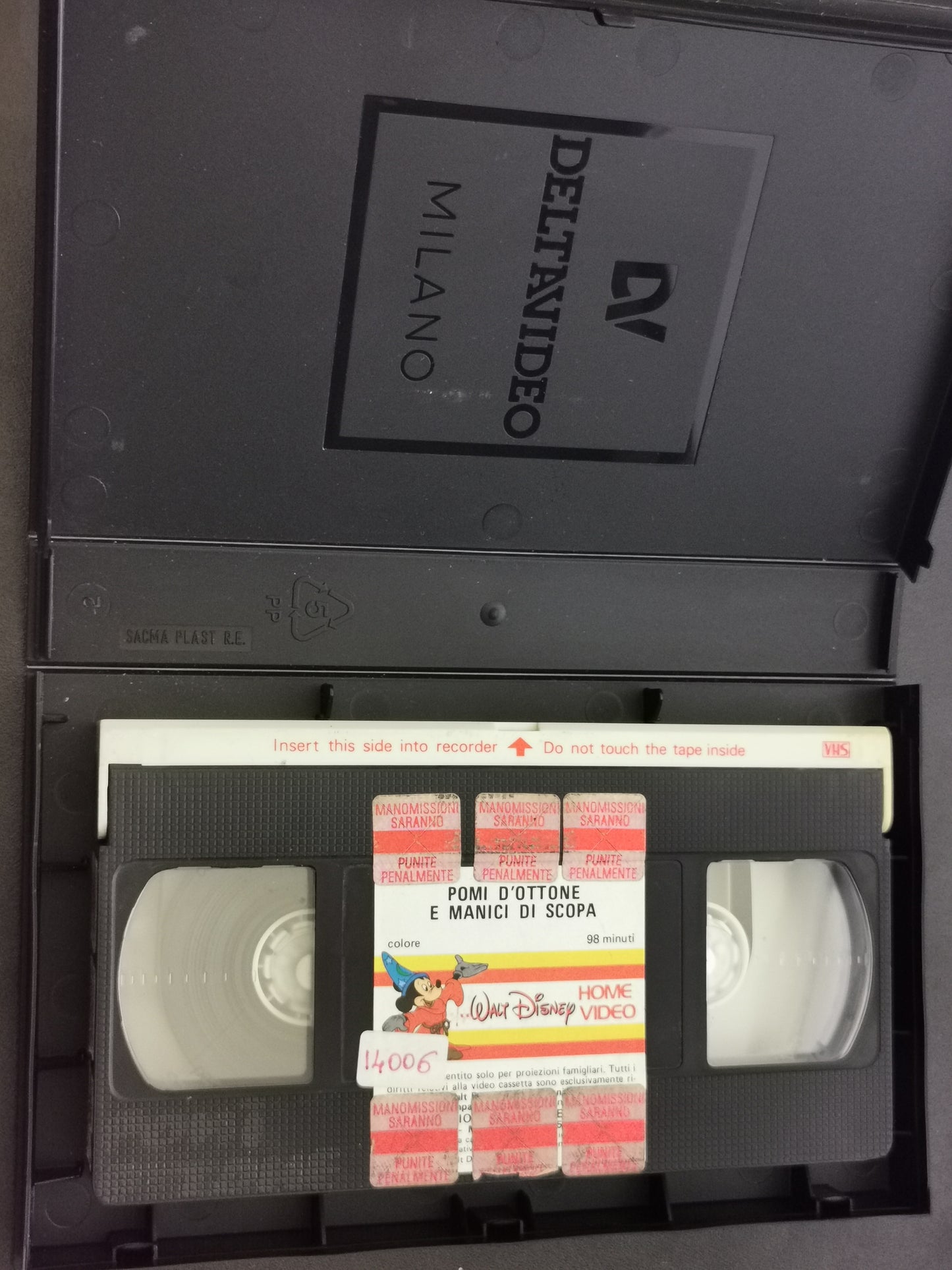 Pomi d’Ottone e Manici di Scopa (VHS)