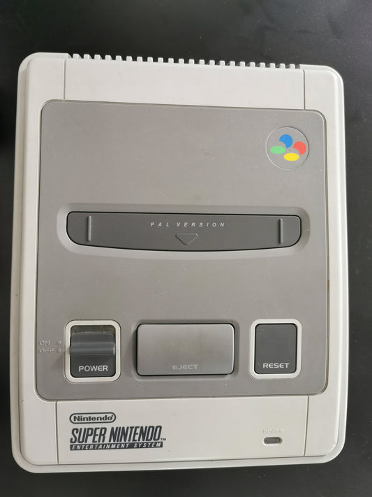 Super Nintendo PAL con Controller e Cavi (Console)