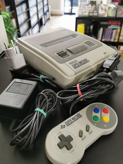 Super Nintendo PAL con Controller e Cavi (Console)