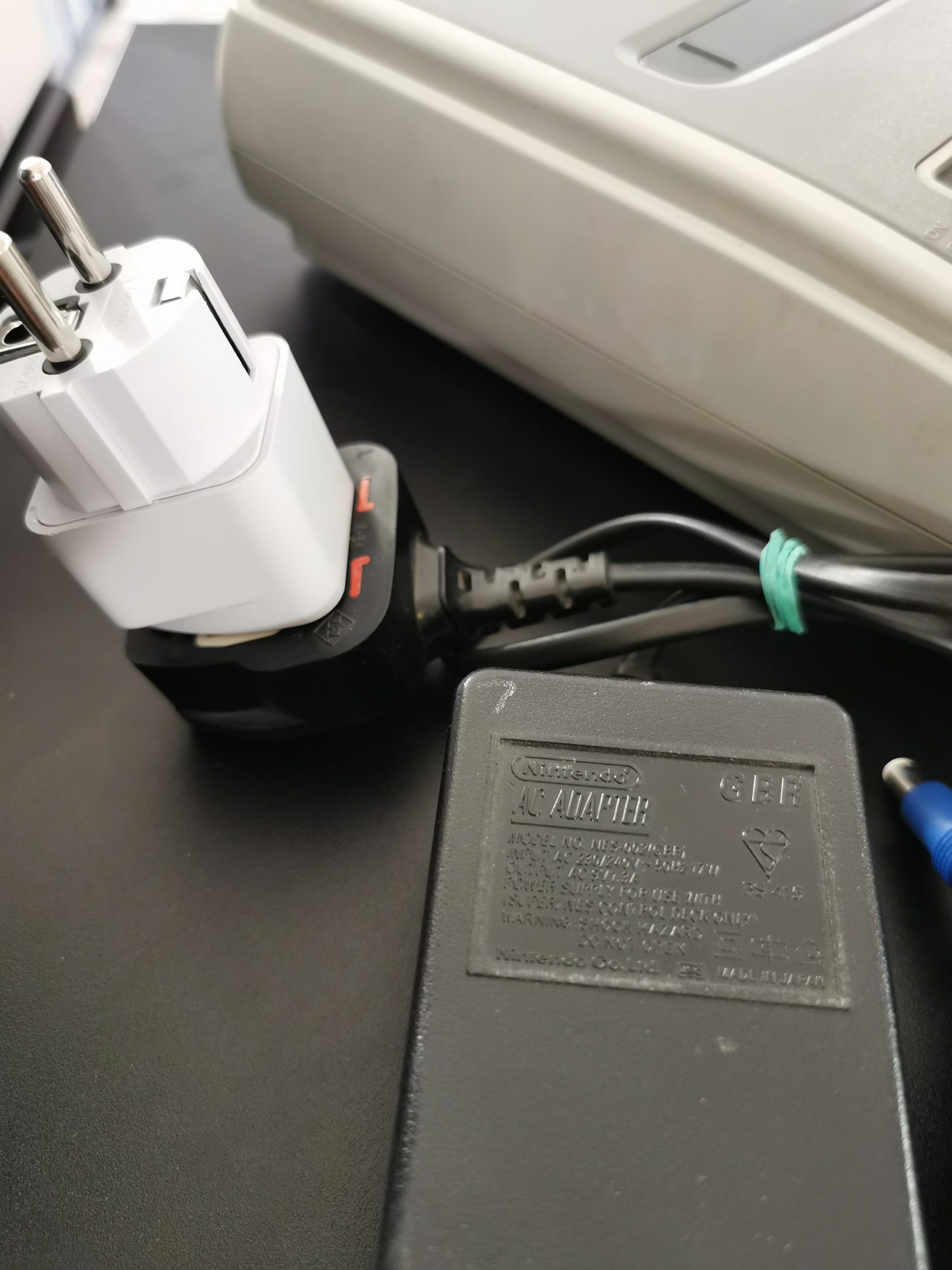 Super Nintendo PAL con Controller e Cavi (Console)