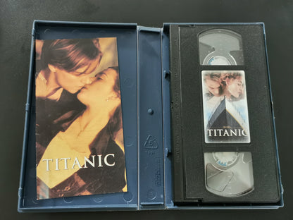 Titanic (VHS)